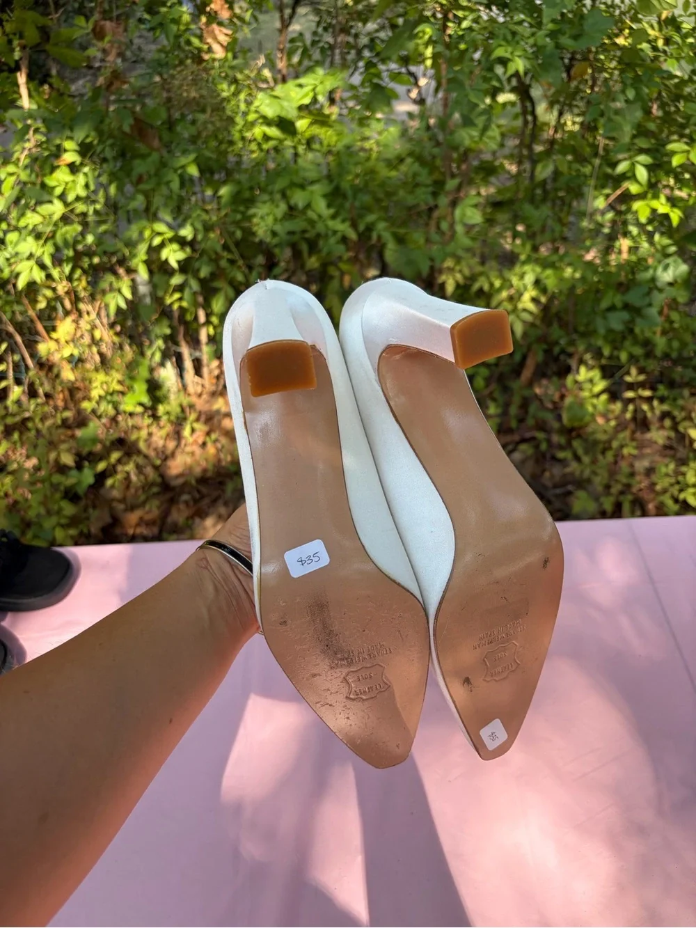 Stuart Weitzman White Pointed Toe Pumps